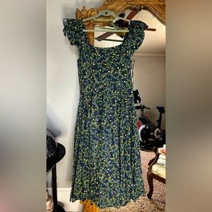 Hill House Daphne Dress in Midnight Garden size Large